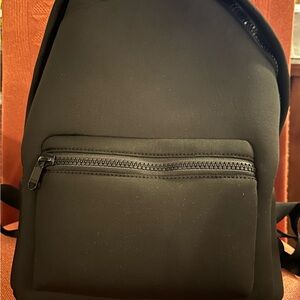 EUC Quince All-Day Neoprene Backpack - Black